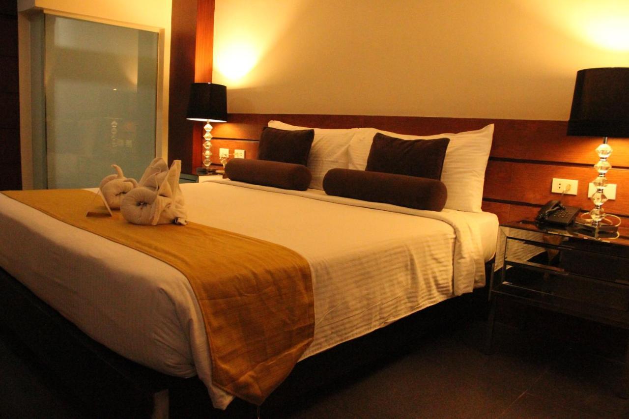 Grace Crown Hotel 앙헬레스 외부 사진
