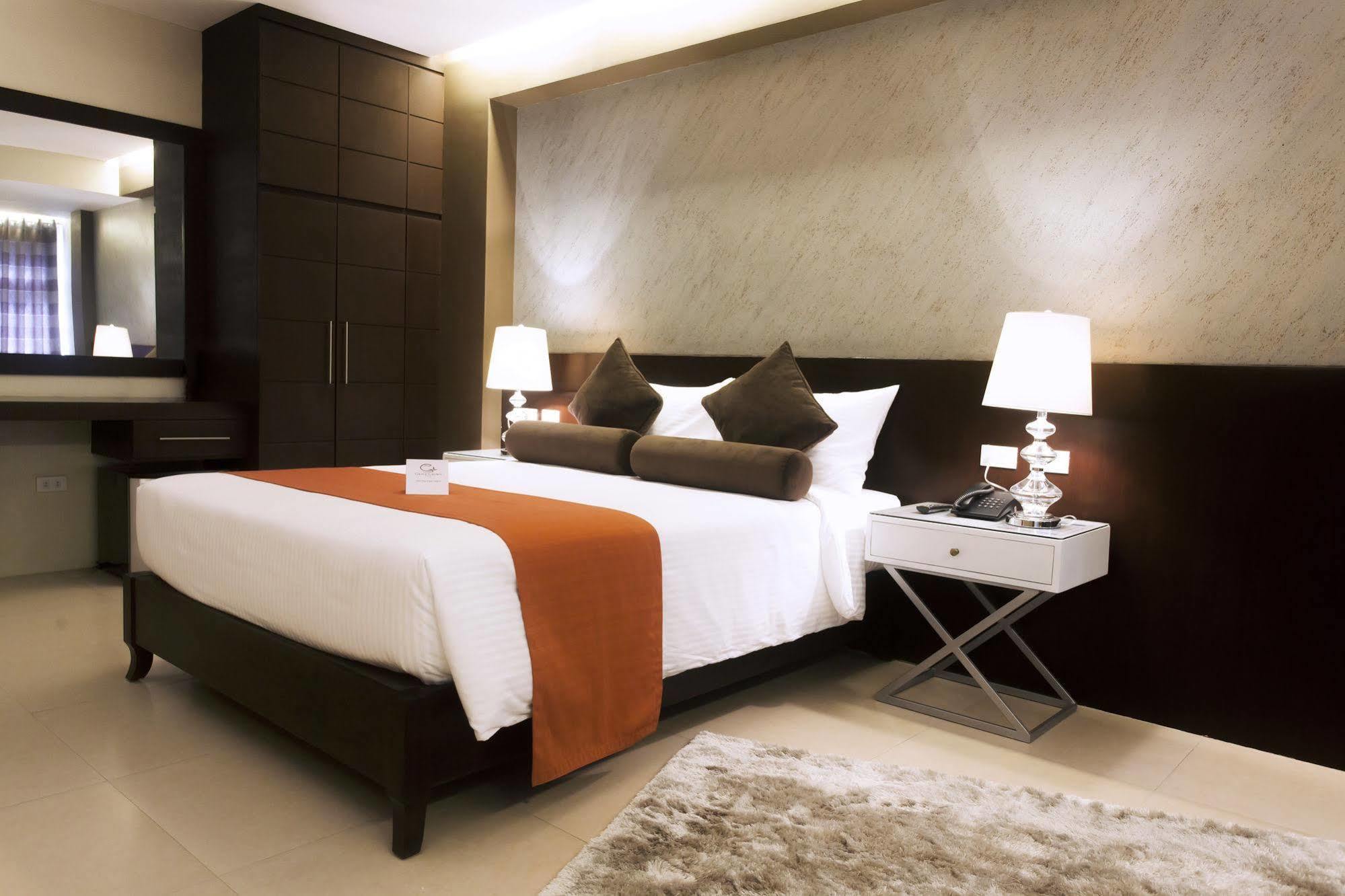 Grace Crown Hotel 앙헬레스 외부 사진