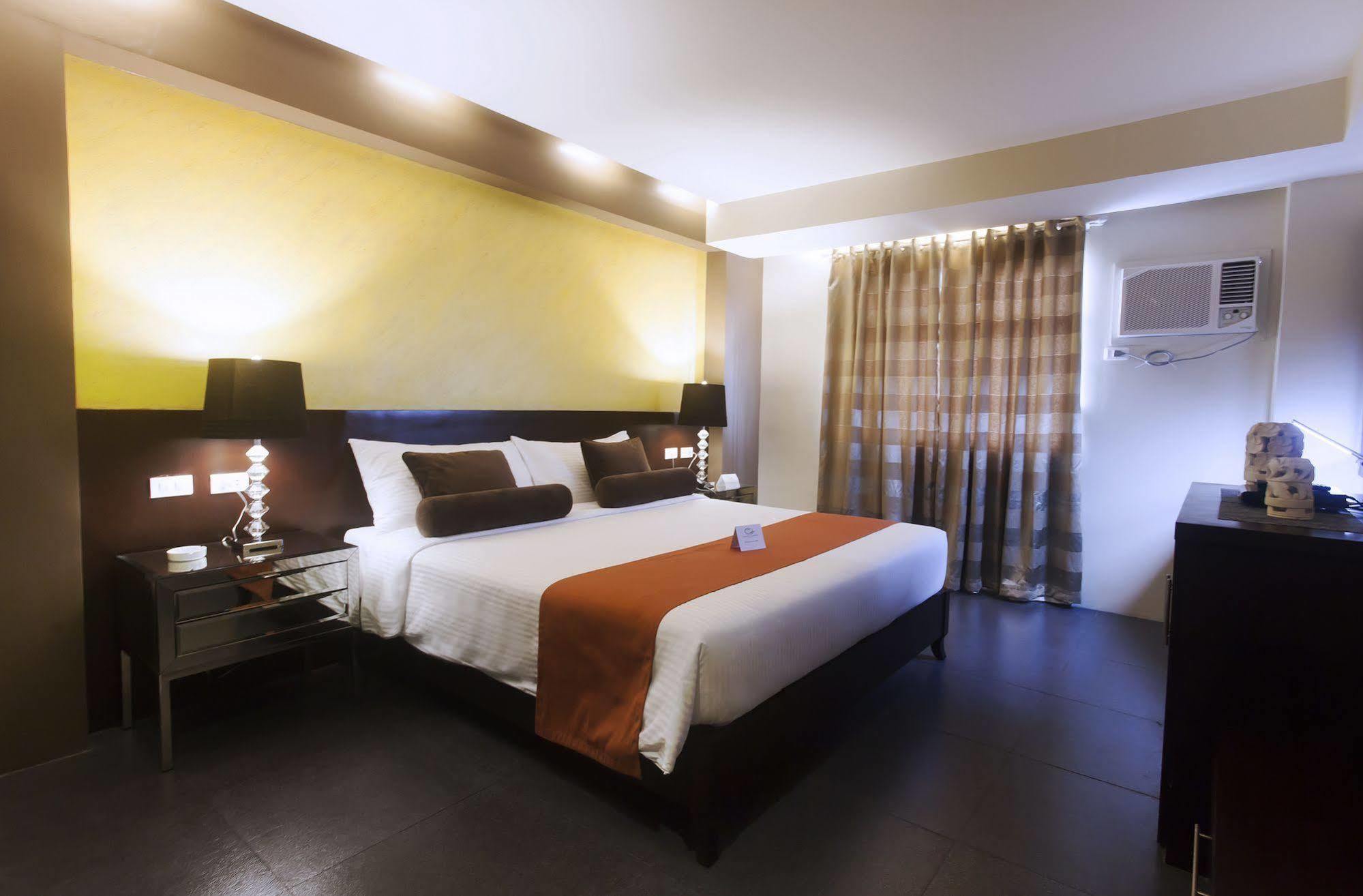 Grace Crown Hotel 앙헬레스 외부 사진